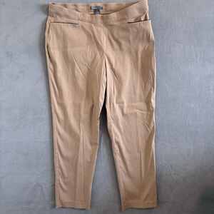 89th & Madison Women's Size 16 Khaki Ankle Pants Pull-On Capri Work Wear Casual